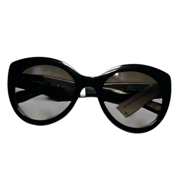 NWT Elegant Salvatore Ferragamo SF964S 003 Sunglasses Women's BLK Made In Italy - Picture 10 of 10